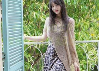 秀人网 – 小雨baby的女仆作品集，怎么觉得有点不那么正经呢？