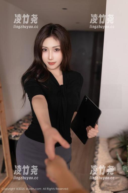 秀人网 - 偶遇王俪丁小宝贝的修女系列，分享隐秘与不寻常的作品集。