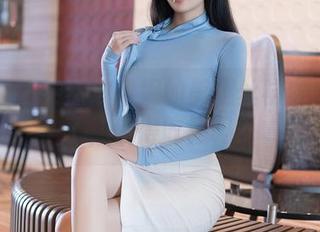 秀人网 – 突然被甜妮的美腿丝袜套图甜到了，值得收藏吗？