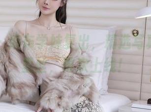 秀人网 – 麻布学妹复出，精选写真集：裤里丝，再次上线！