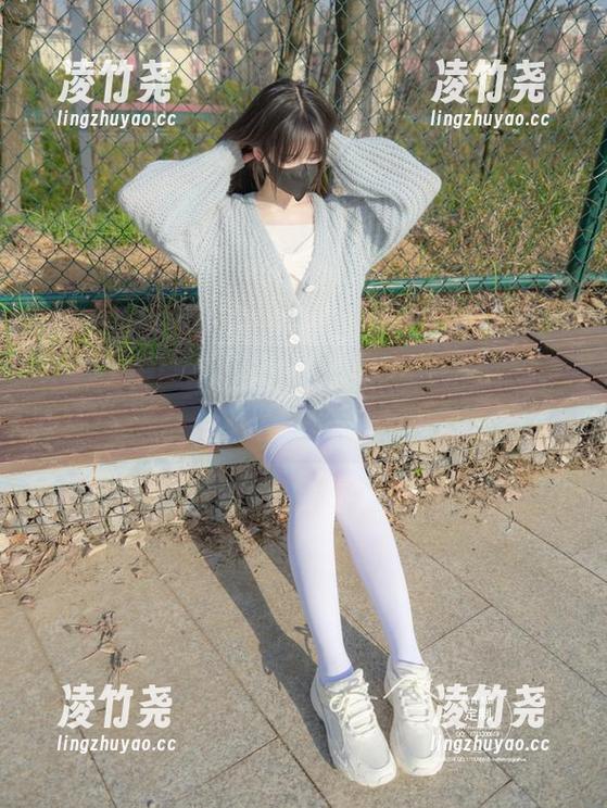 紧急企划 - 小恩不买衣服，别担心，有她的黑丝JK分享就行了！