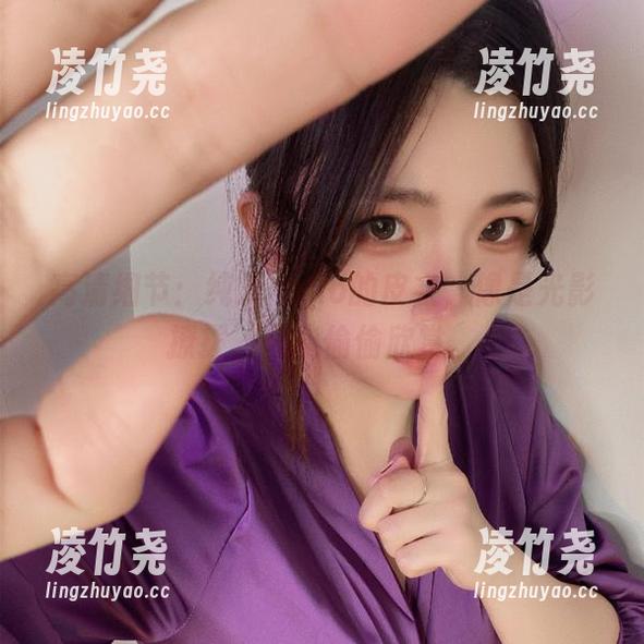 高清细节：纯爱neko的皮衣，像是光影撩拨，只能偷偷欣赏。