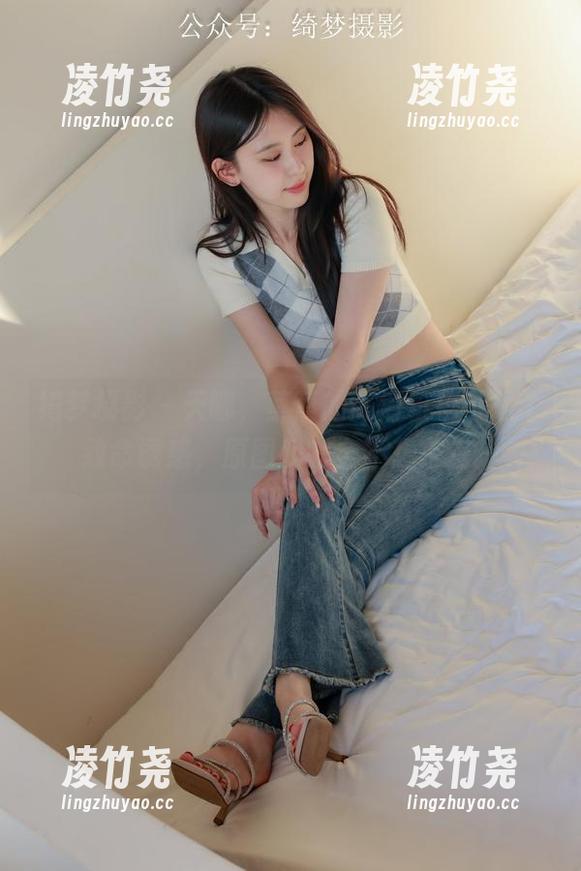 绮梦摄影 - 天哪，蔡蔡的高清粉色可是个致命诱惑，原图我完全不想放过～