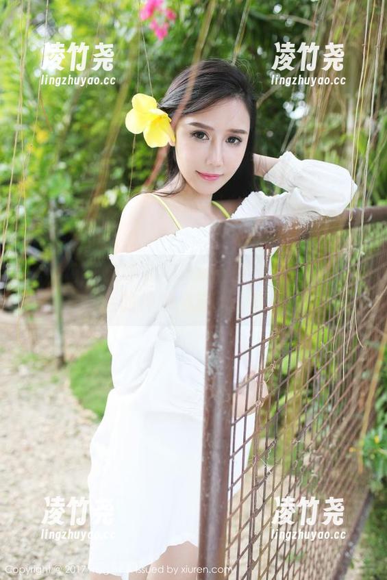 美媛馆 - 朱可儿Flower教室写真：书本后的神秘心思舔舔嘴唇