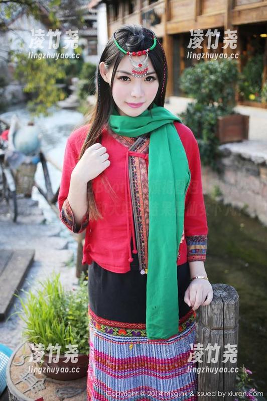 美媛馆 - 芝芝Booty的旗袍图包：我本以为她会穿成无敌大妈，结果是仙女下凡？
