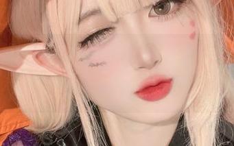 是否被‘趴趴捣蛋陌’惊艳了？最新妮露的舞娘形象图片，入不敷出！