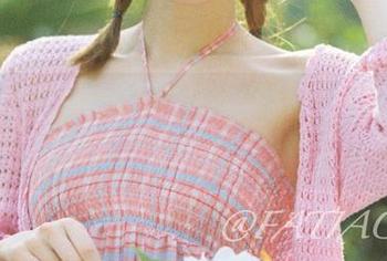 迷之呆梨的呆萌日常：猜猜她今天在看哪里，顺便拿免费图包！