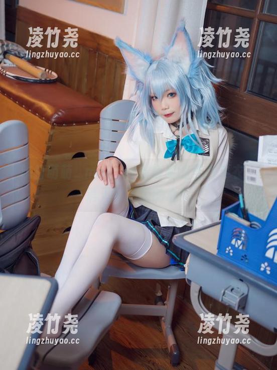 铁打萌萌_moi：身披萌萌的可爱外衣，消灭宅男们的心！