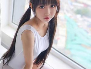 你见过雪琪SAMA穿双马尾体操服吗？图包中的“酷”和“萌”完美交融。