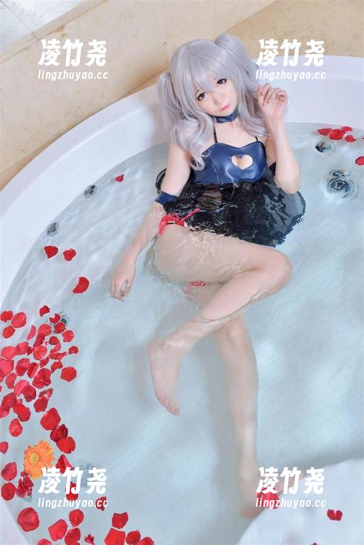 魔物喵nigisa黑白套图，最新更新，镜头下的小秘密，偷偷地看一看？