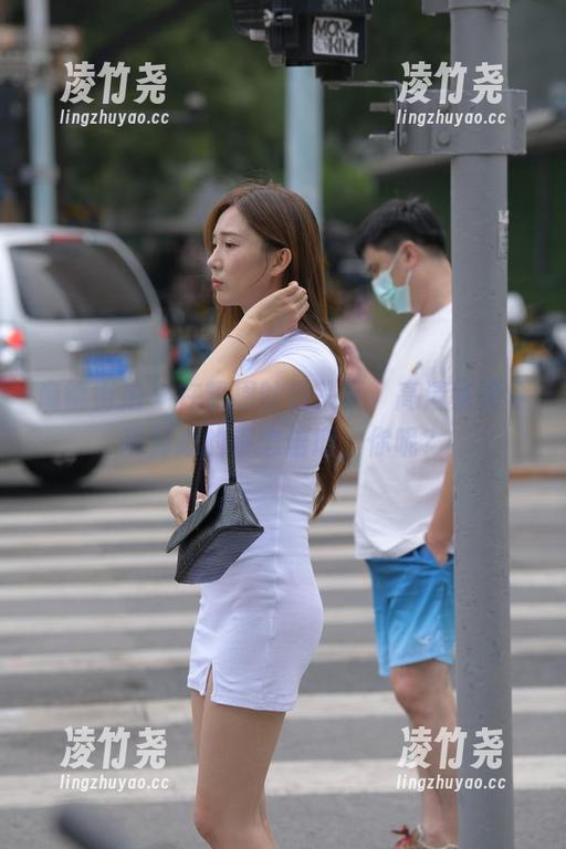 魔镜街拍 - 在凯恩的镜头下，高清资源令我对心的眷恋倍增，你呢？